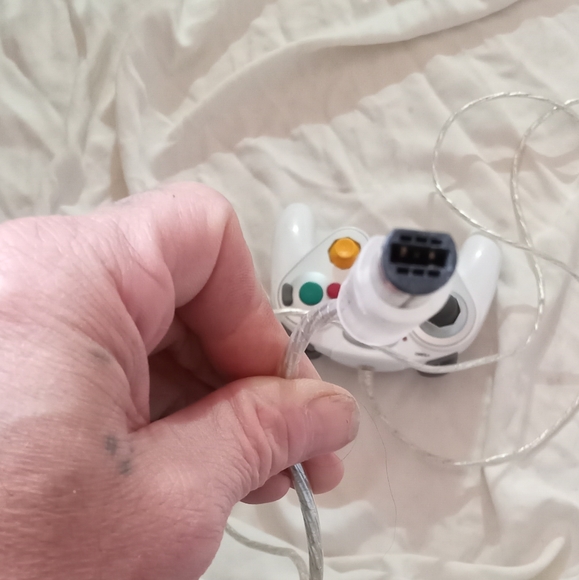 Game Stop Nintendo Game Cube Wired Controller White - Picture 4 of 4